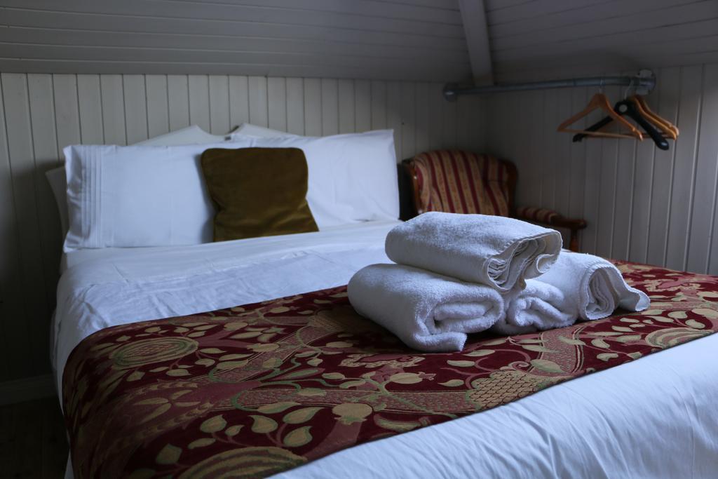 Rockfield House B&B คิลลาร์นีย์ ภายนอก รูปภาพ